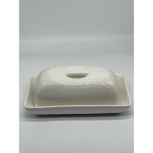 CUCINA White Porcelain Embossed Butter Dish Bread + Butter Australia NWOT